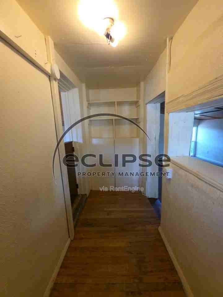 122 10th St - Photo 5 of 21
