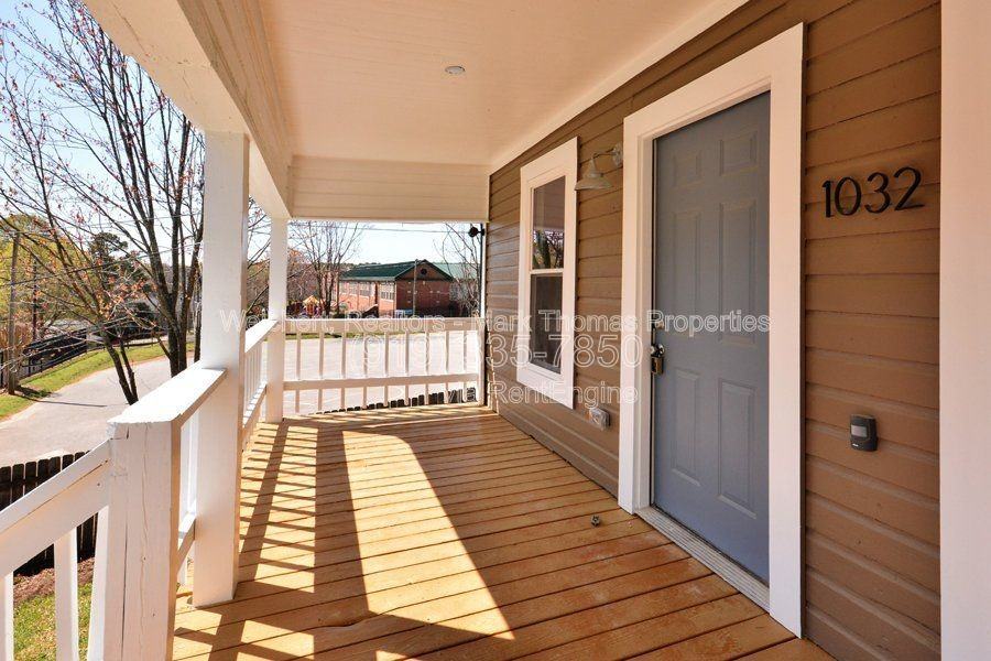 1032 Cornell St #1032A - Photo 6 of 50
