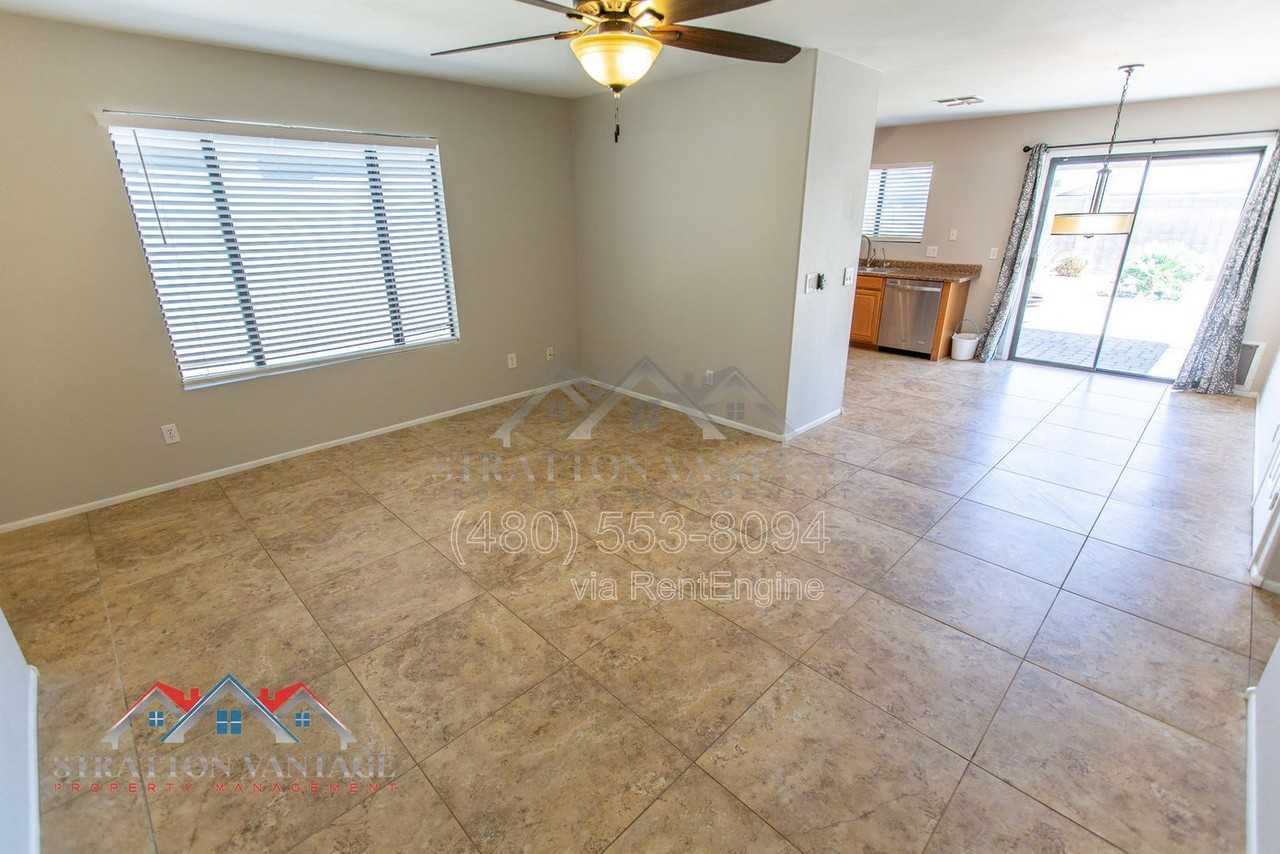 2105 E Donald Dr - Photo 7 of 32