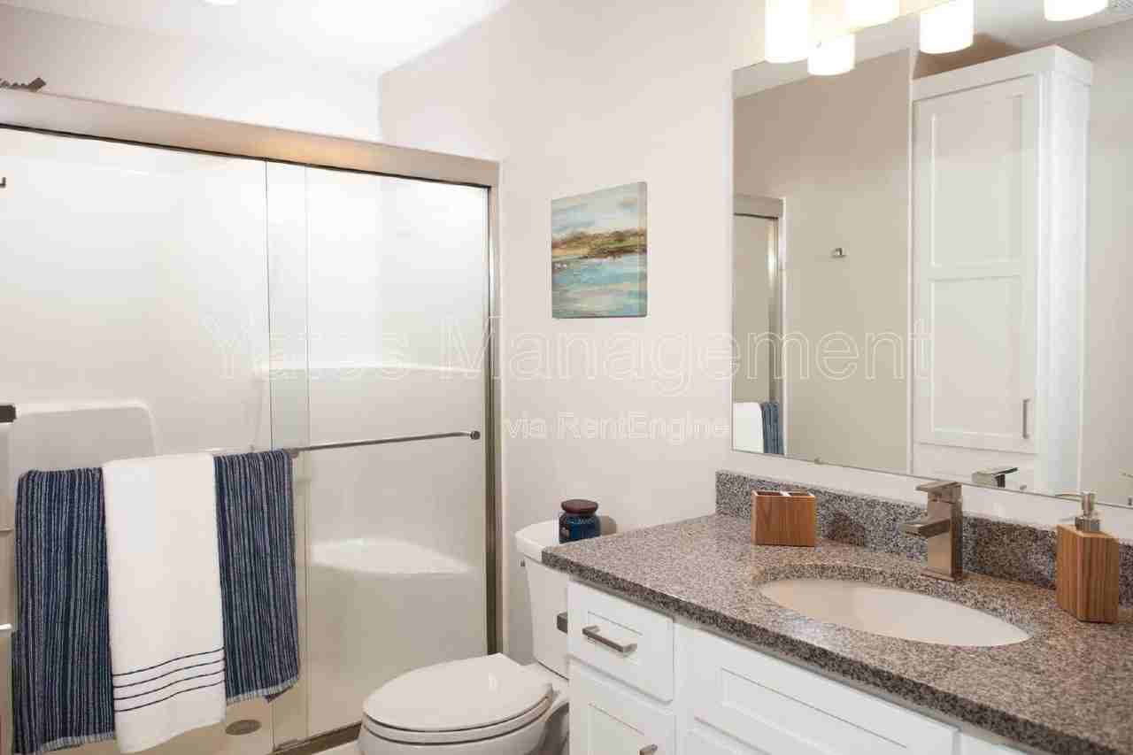 206 Colonial Dr - Photo 6 of 19