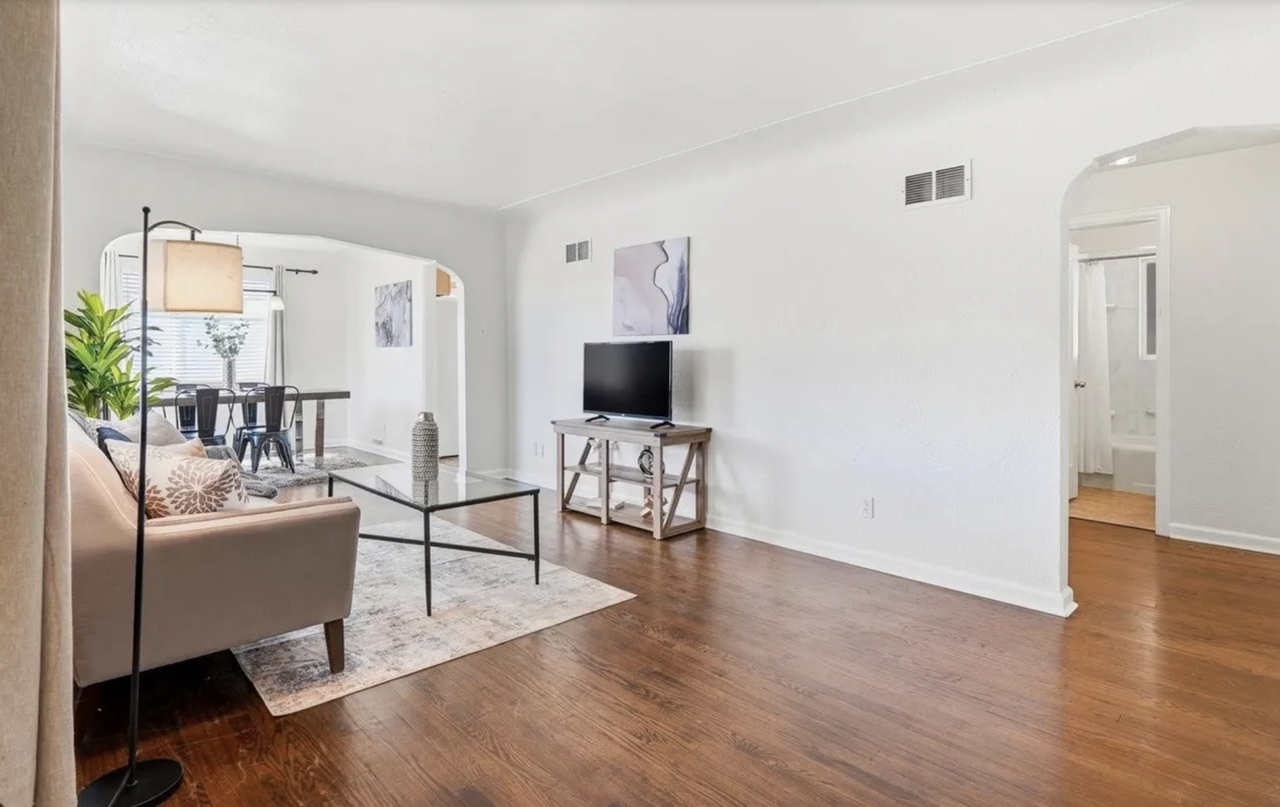3835 Pierce St - Photo 6 of 46