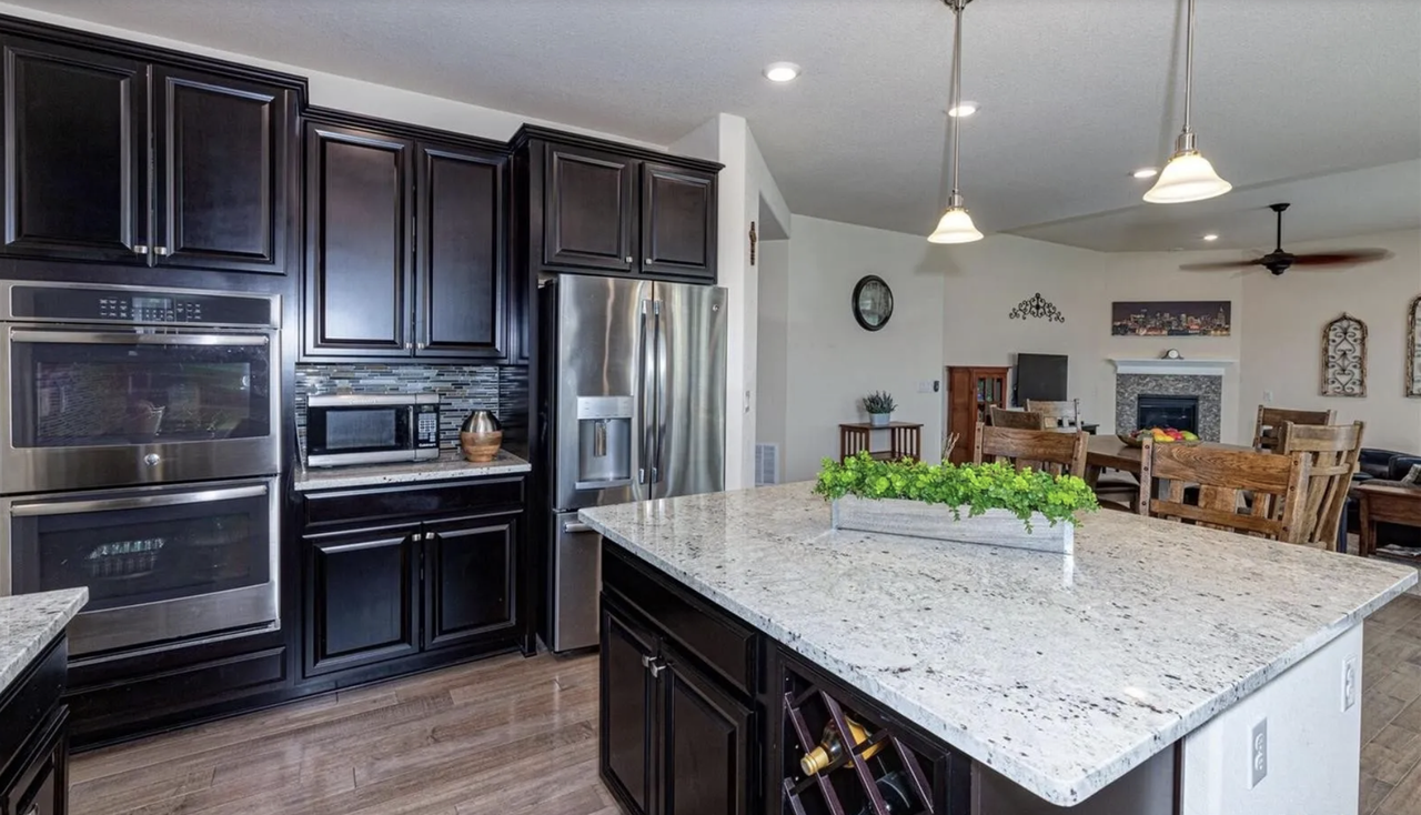 2638 Ambience Ln - Photo 6 of 38