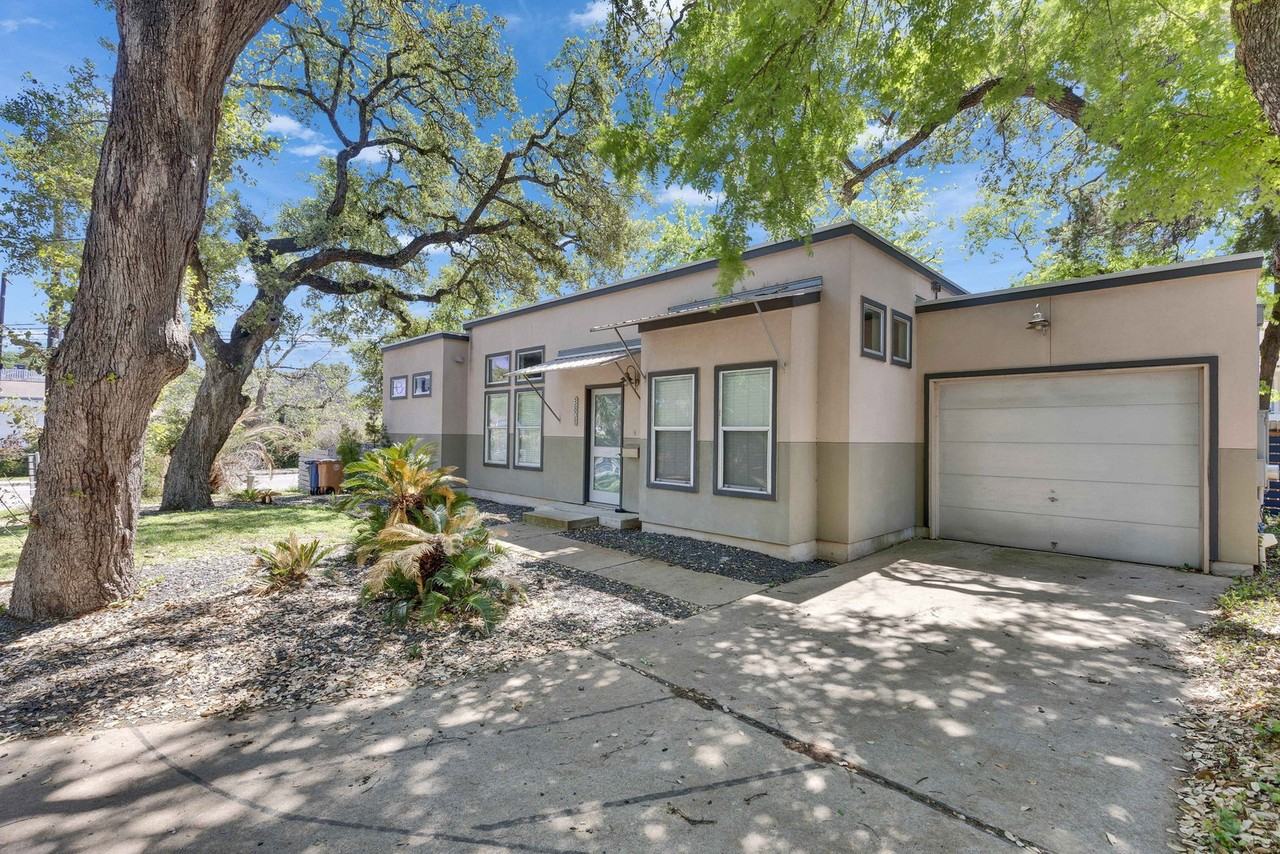 3808 Menchaca Rd - Photo 2 of 30