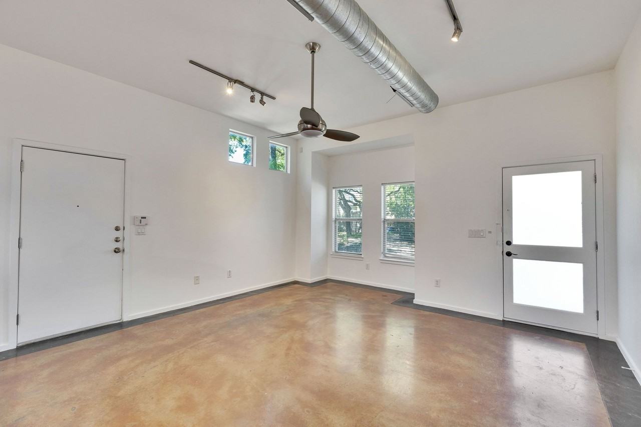3808 Menchaca Rd - Photo 3 of 30