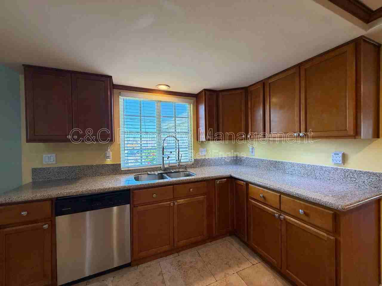 4981 Dassco Ct - Photo 6 of 18