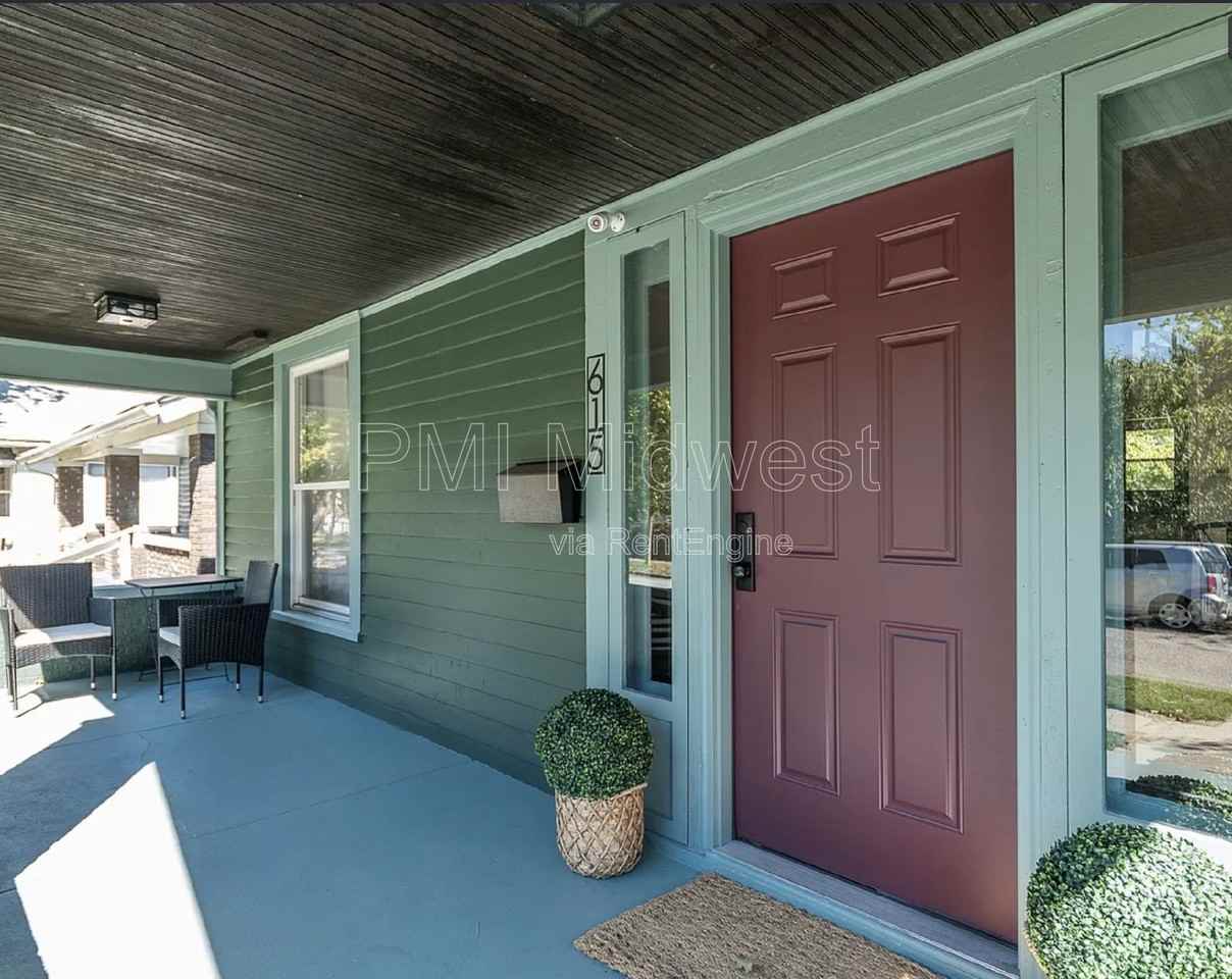 615 N Grant Ave - Photo 2 of 2