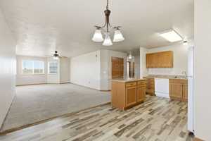 featured image of 106 S Sandstone Ave