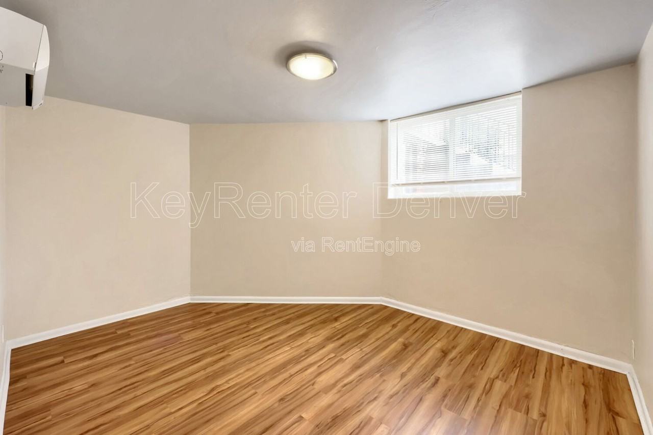 4106 Perry St - Photo 7 of 12