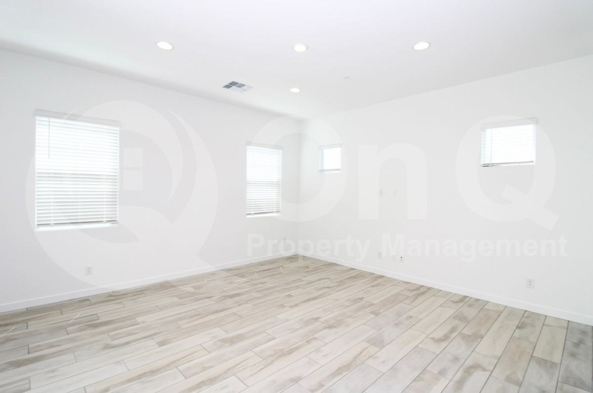 3863 E Bartlett Way - Photo 3 of 20