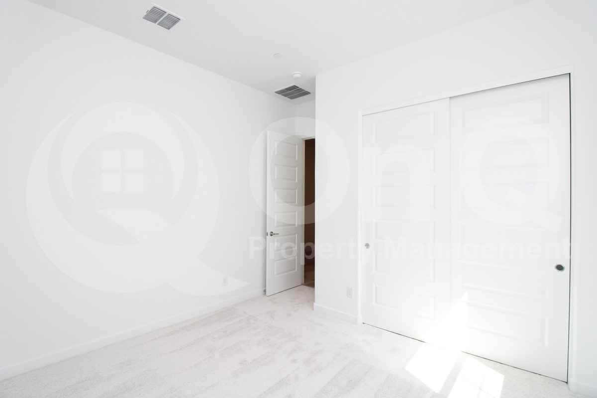 3863 E Bartlett Way - Photo 7 of 20