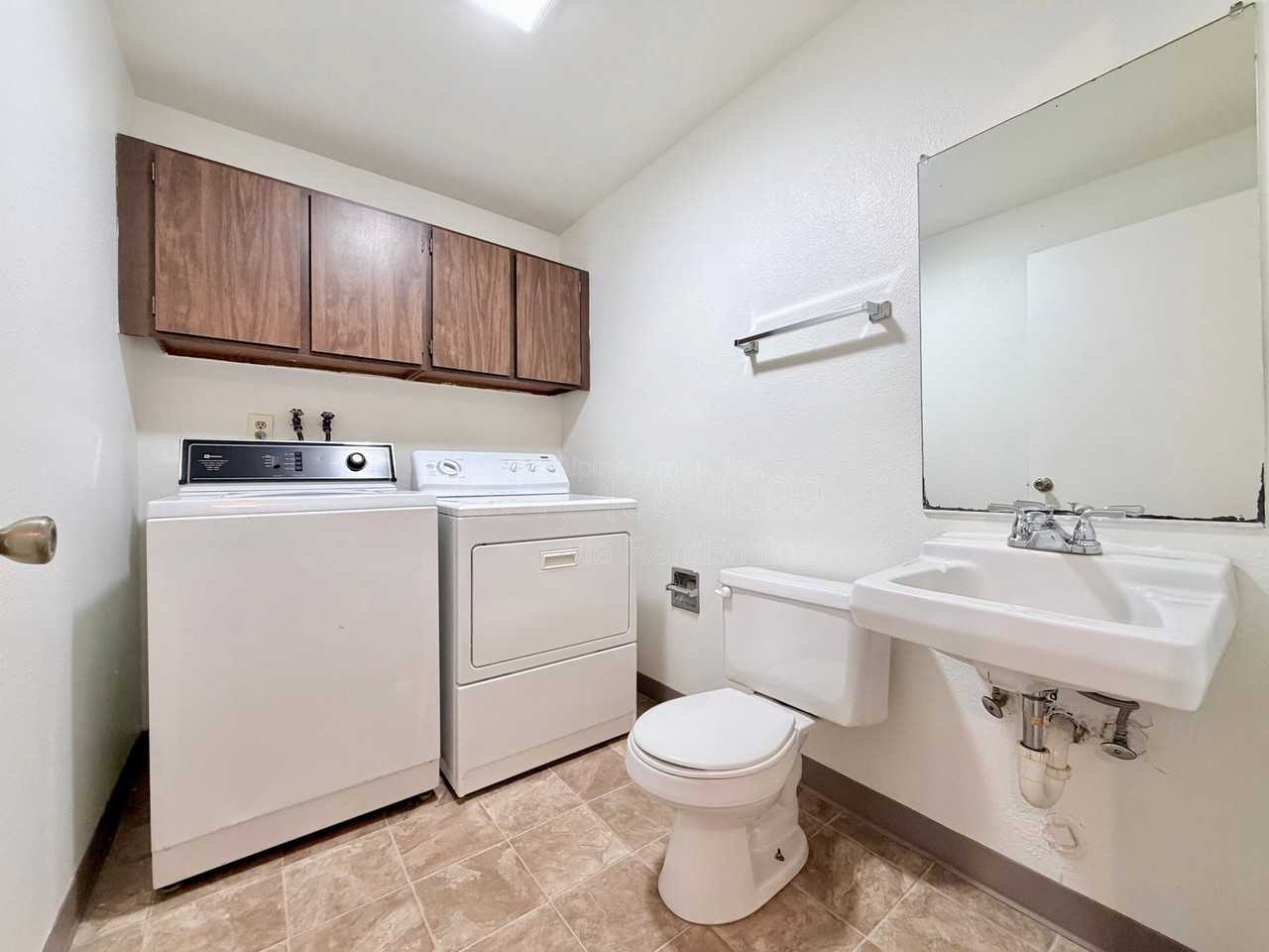 19378 Nw Mahama Way #C - Photo 4 of 25