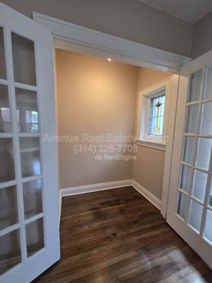 4956 Holly Hills Ave #2F - Photo 7 of 14