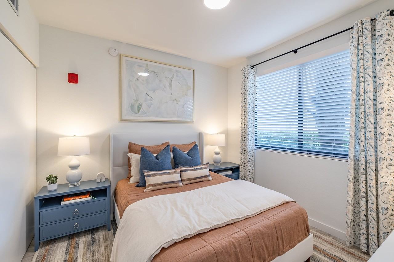 Solina Old Cutler Apartments - Photo 4 of 32