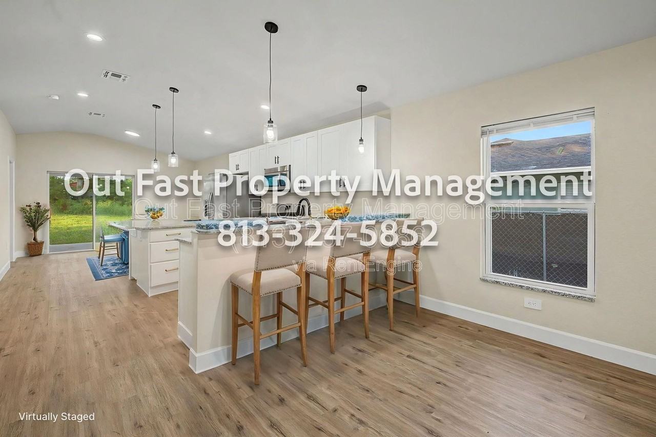 1806 Dorothy St - Photo 7 of 44