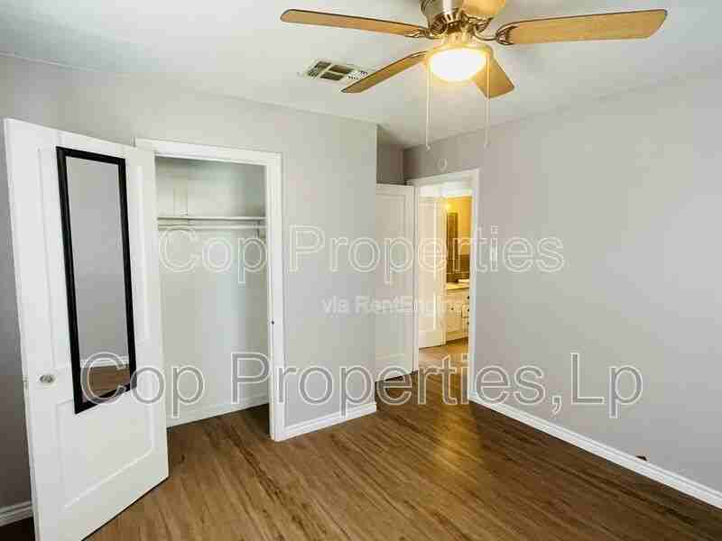 1807 Gorman - Photo 6 of 14