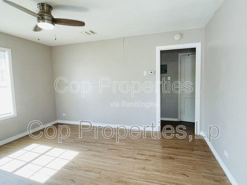 1807 Gorman - Photo 7 of 14