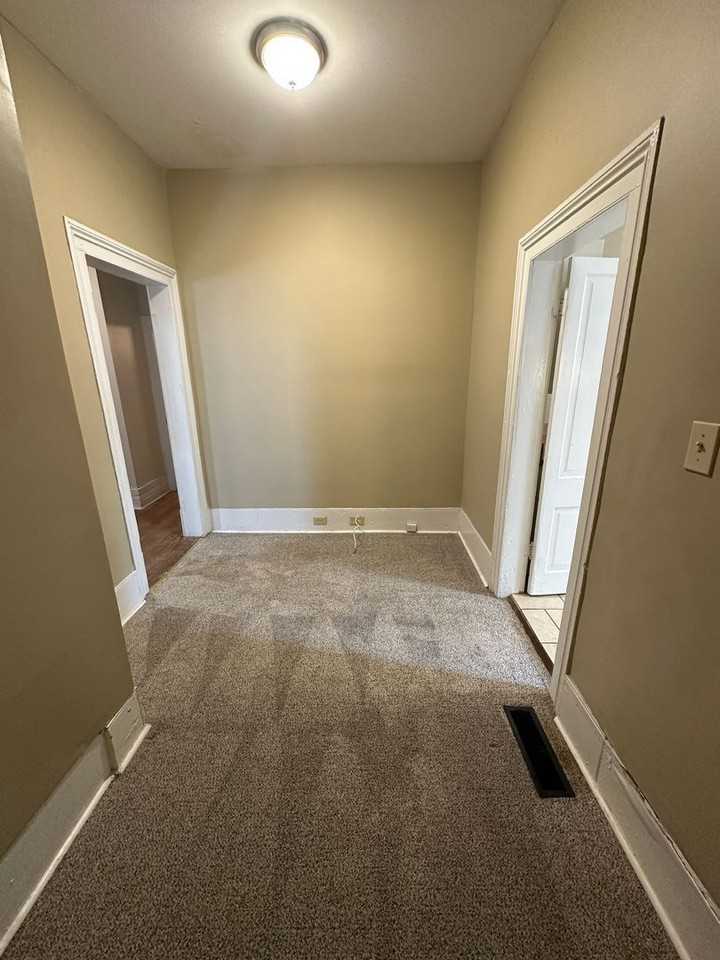 1457 Oglethorpe St #5 - Photo 4 of 12