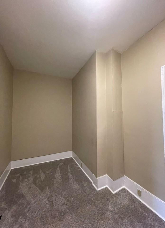 1457 Oglethorpe St #5 - Photo 5 of 12