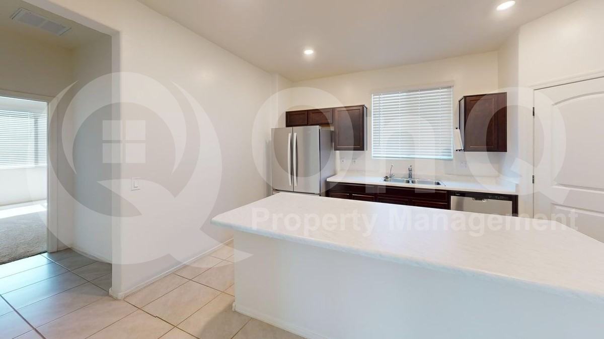 6385 S Ambarella Dr - Photo 4 of 17