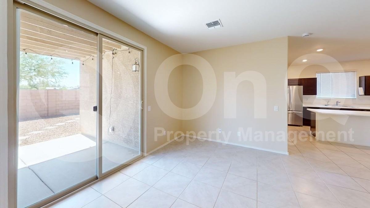 6385 S Ambarella Dr - Photo 7 of 17