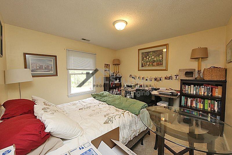 3606 Manford Dr - Photo 5 of 14