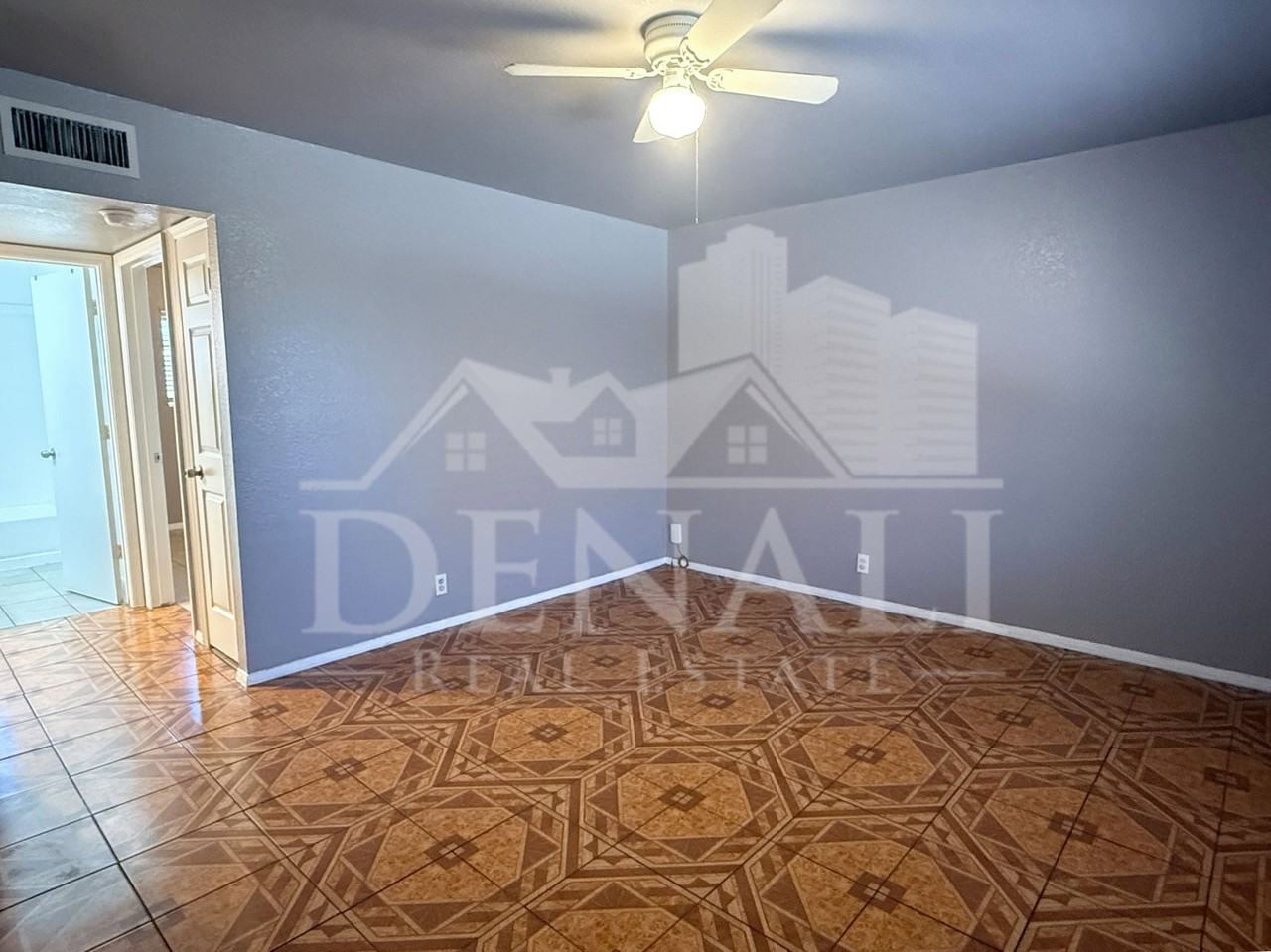 624 E Marilyn Ave #1 - Photo 3 of 13