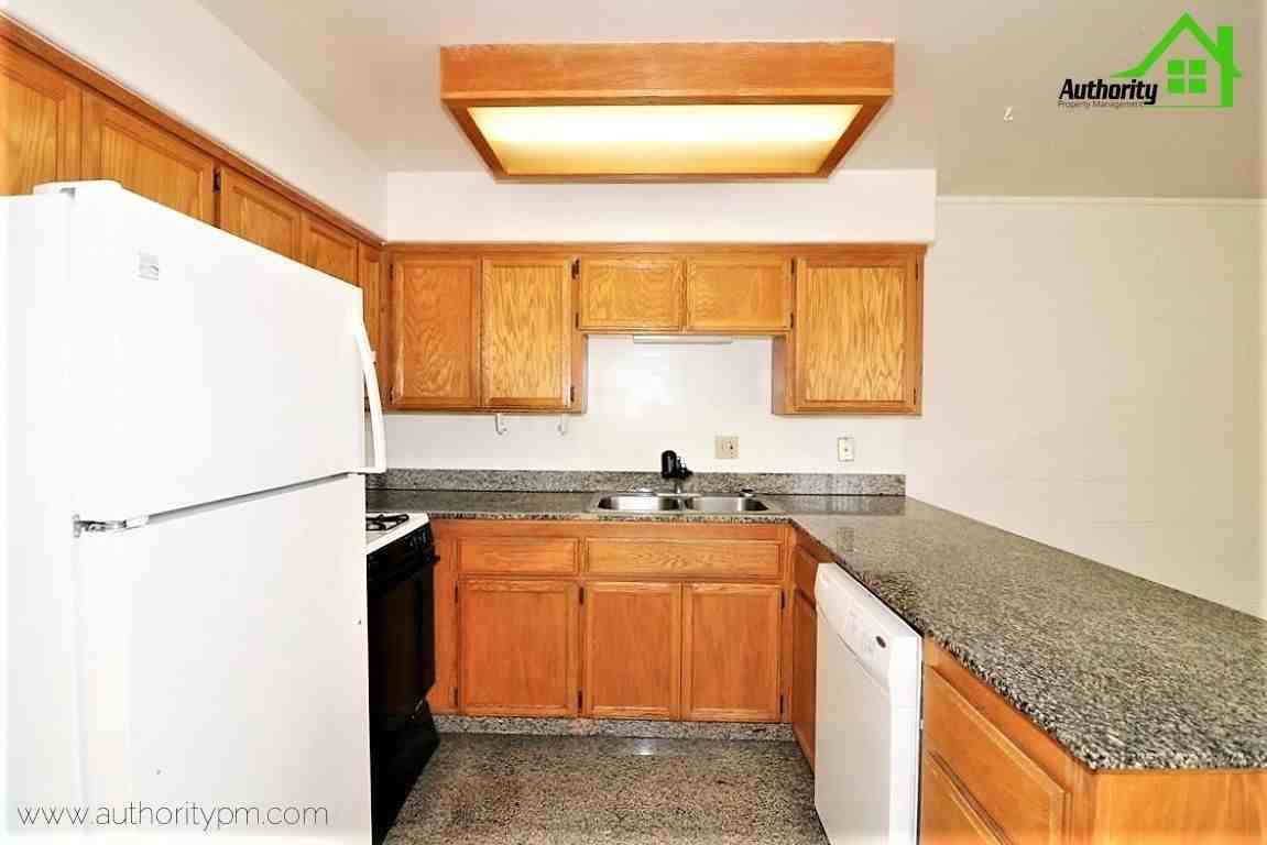 6195 Verde Vale Ct - Photo 6 of 13