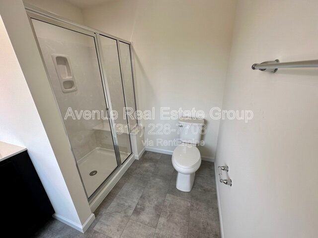 5587 Walden Ridge Dr - Photo 6 of 11