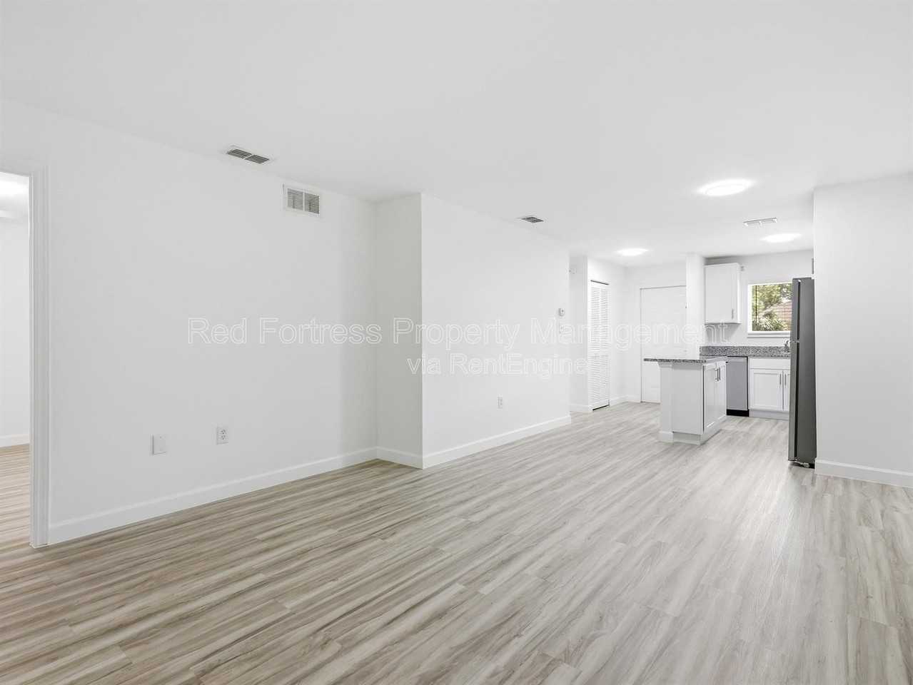 11931 Palm Bay Ct #202 - Photo 6 of 15