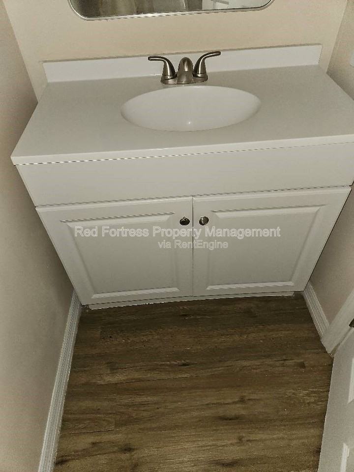 17306 Whitewater Ct - Photo 6 of 10