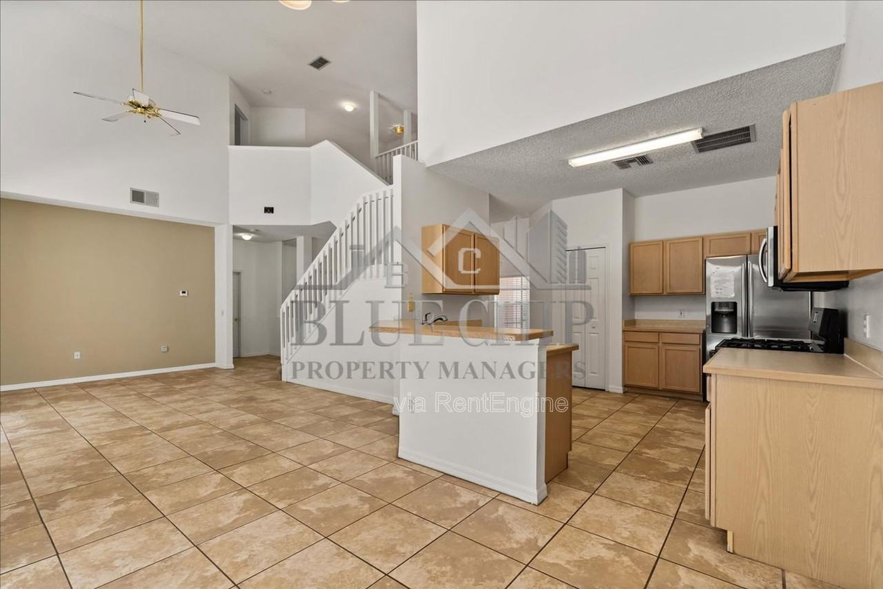 5399 Dahlia Reserve Dr - Photo 7 of 36