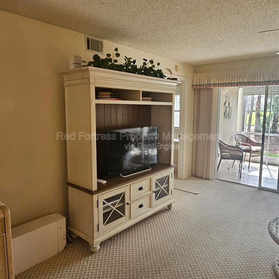 6700 Dennis Cir #A103 - Photo 7 of 14
