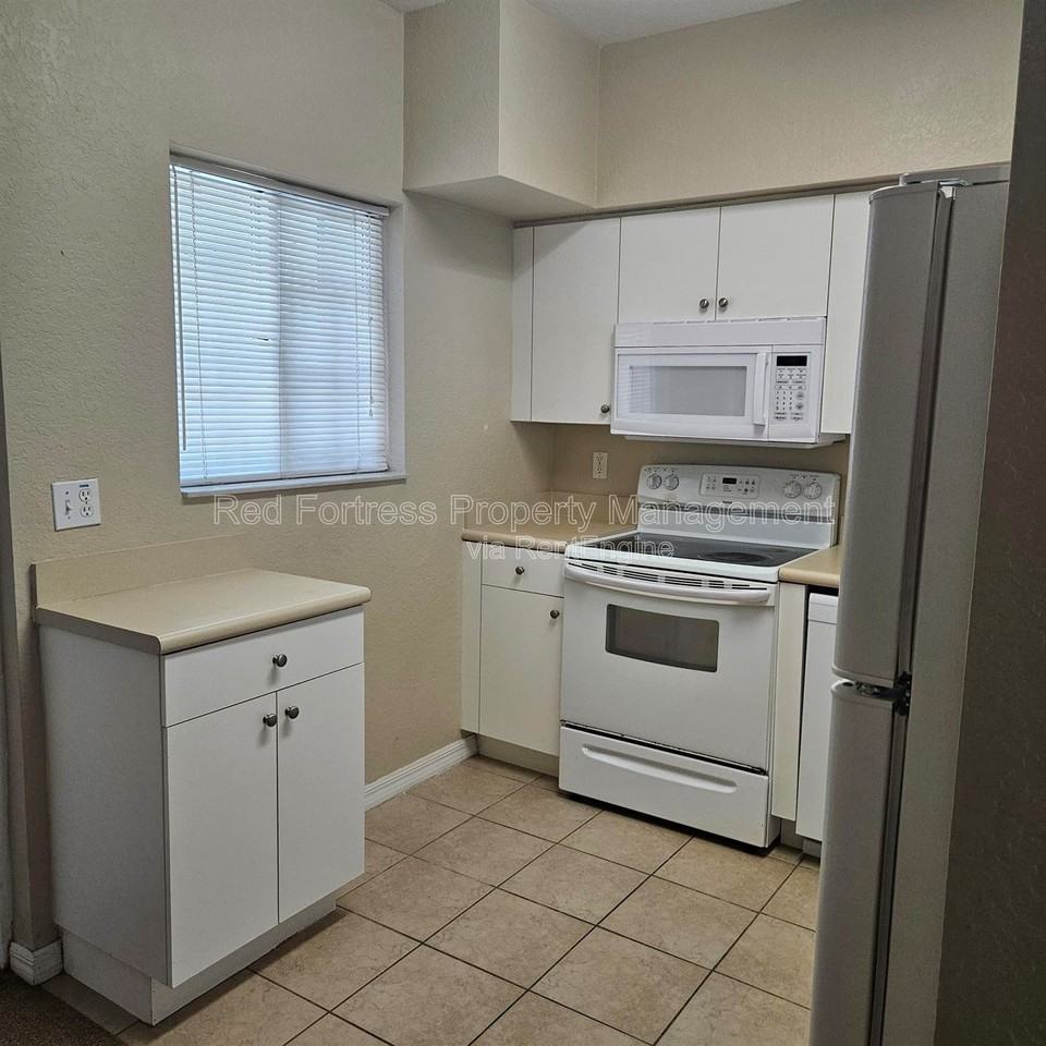 8408 Bernwood Cove Loop #1709 - Photo 5 of 5