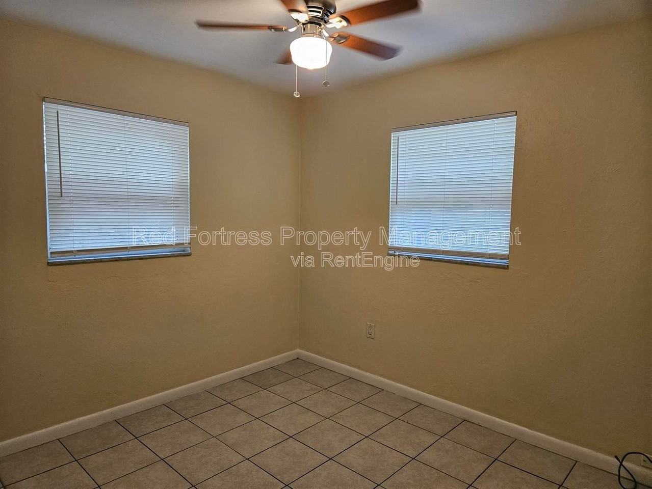 3339 Edgewood Ave - Photo 7 of 10