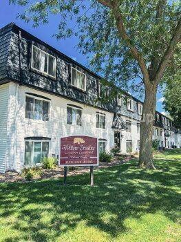 606 E Mckinley Rd #2A