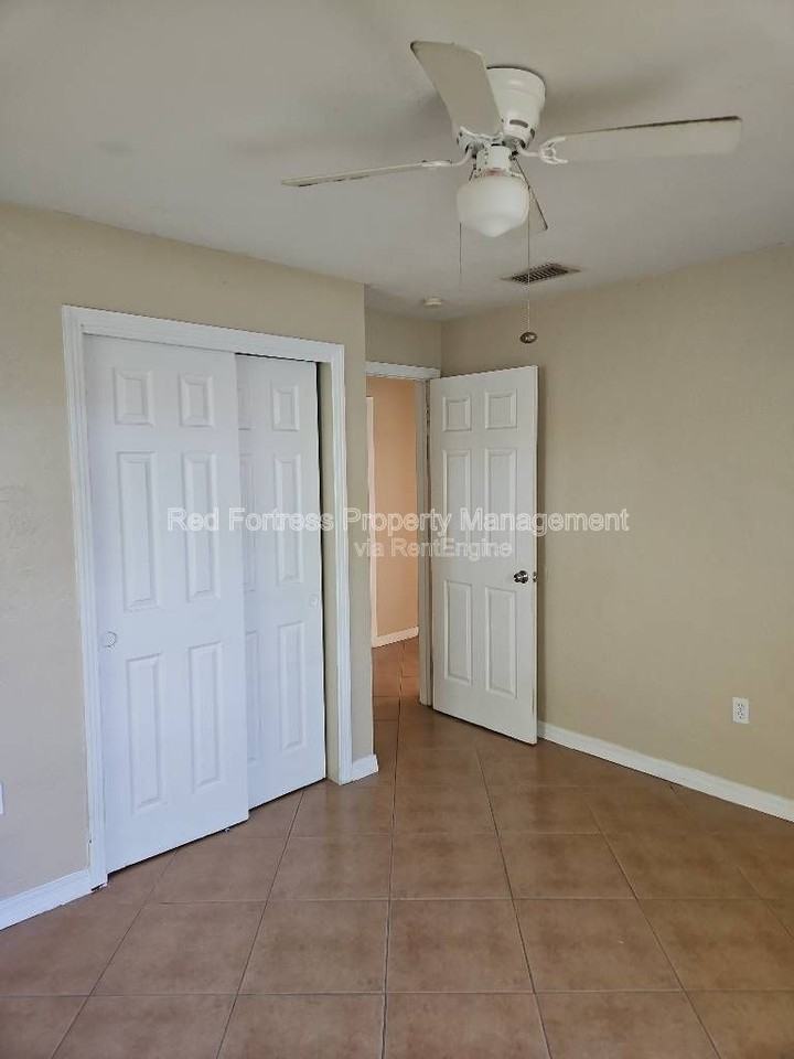 2349 South St - Photo 6 of 9