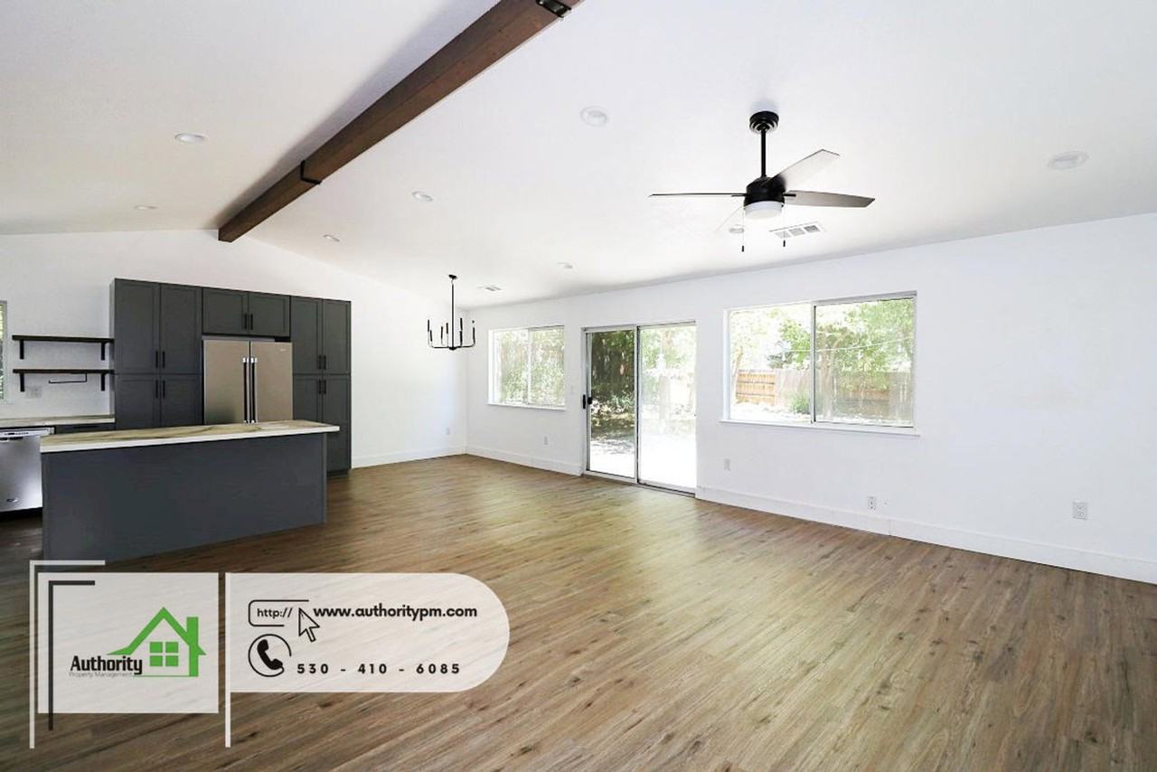 2151 Hemingway St - Photo 4 of 21