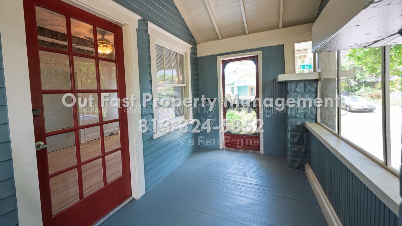 801 7th St N - Photo 3 of 14
