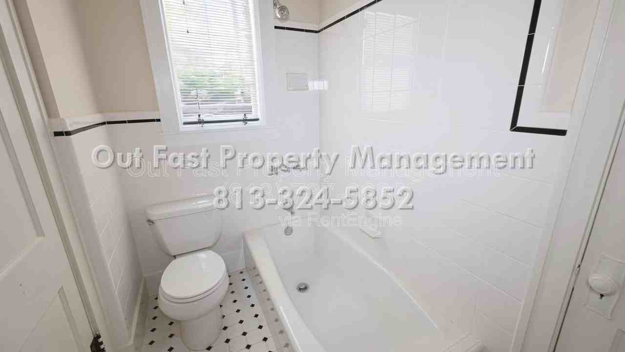 801 7th St N - Photo 5 of 14