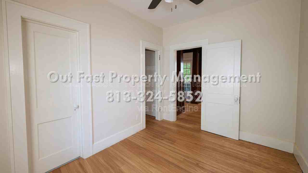 801 7th St N - Photo 6 of 14