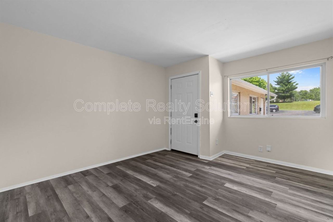 2323 Woodson Rd #I - Photo 7 of 17