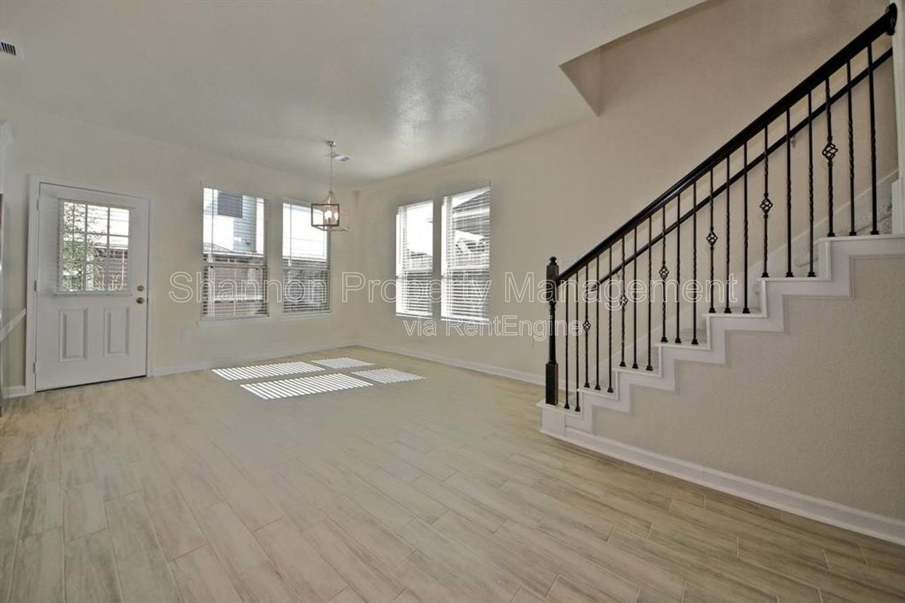 13518 Villa Arbor Dr - Photo 4 of 24