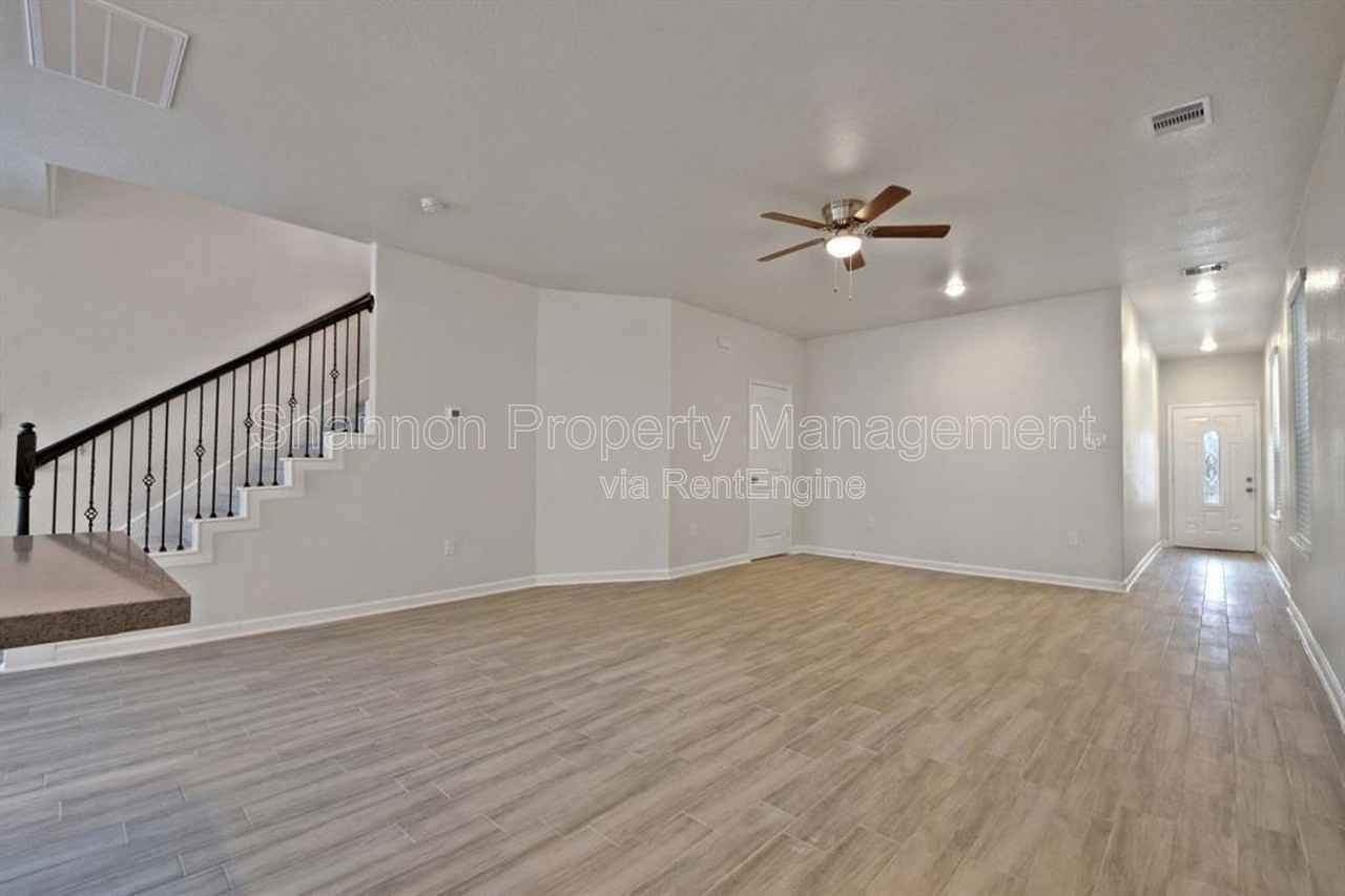 13518 Villa Arbor Dr - Photo 5 of 24