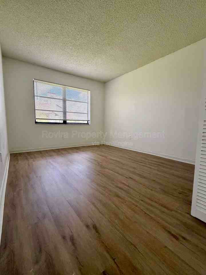8660 Sw 149th Ave #215 - Photo 7 of 14