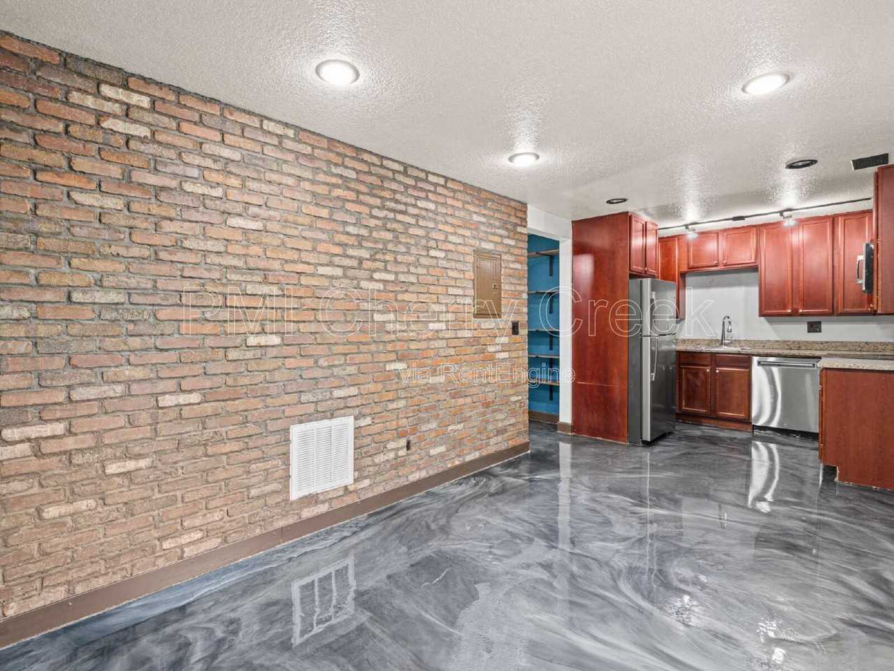 3419 Decatur St - Photo 6 of 21