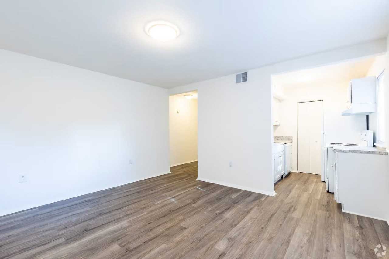 6428 Elkhardt Rd #J - Photo 6 of 12