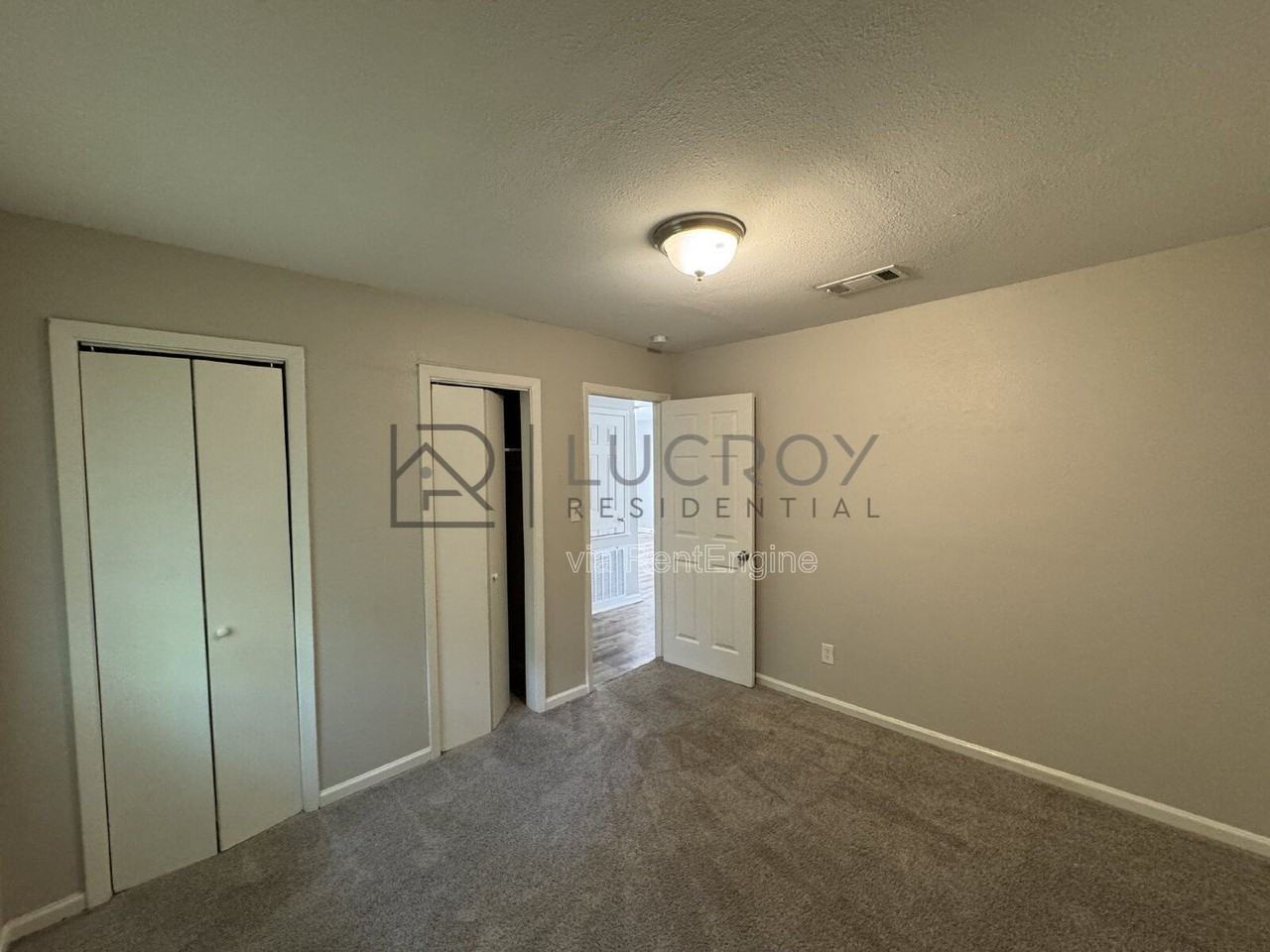 227 Lawrence Rd - Photo 6 of 9