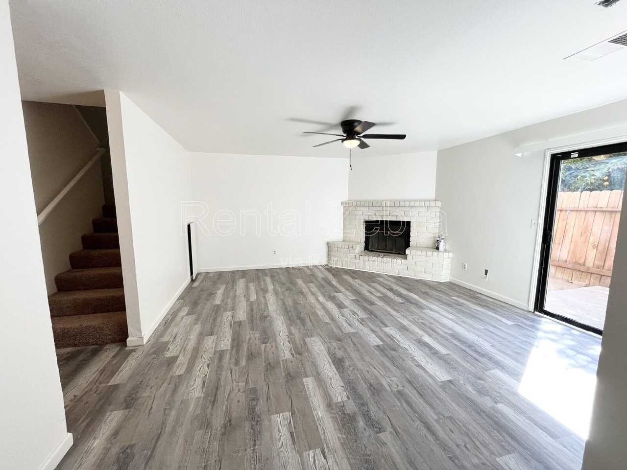 244 W 19th St #B - Photo 3 of 10