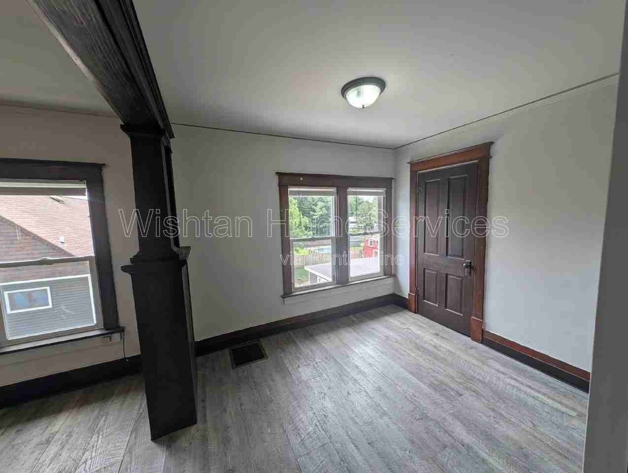 1086 N Cedar St #3 - Photo 5 of 24