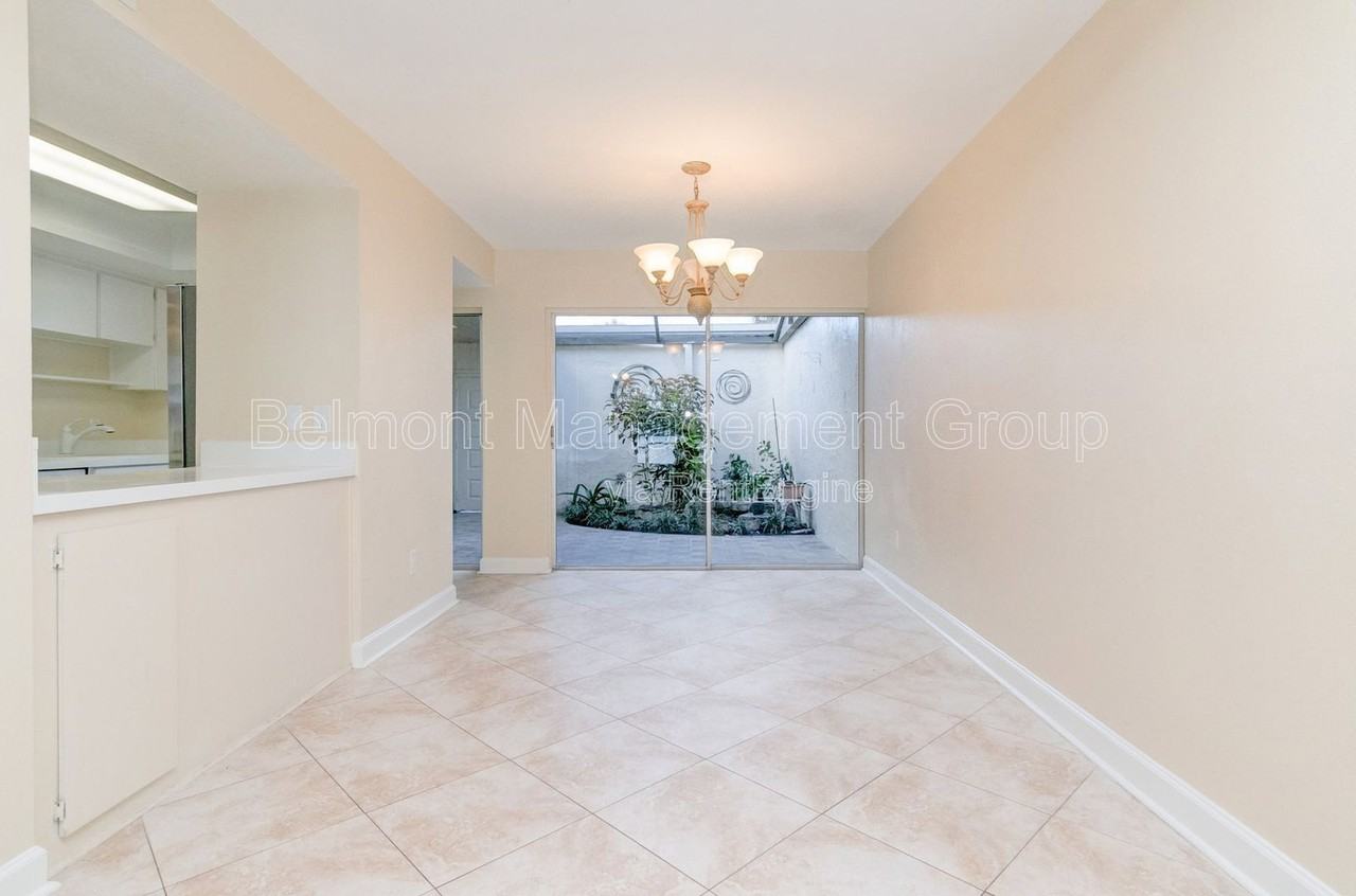 602 Desoto Dr - Photo 6 of 23